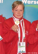 Elżbieta Białek z medalami